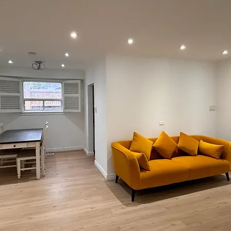 Full Privacy, 4Br Bungalow House, 24H7 Check In